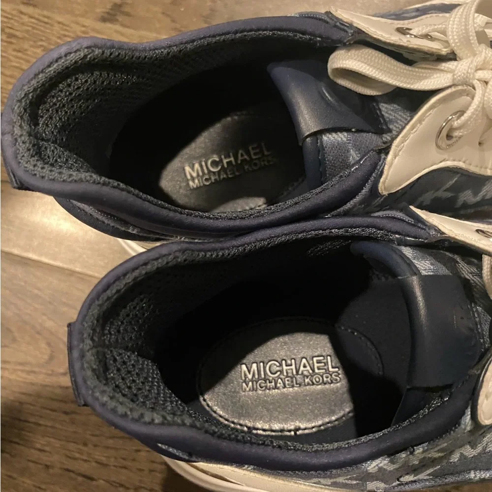 Michael Kors Training Shoes - Picture 12 of 15